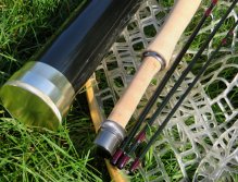 Elegant and traditional cork reel seat.