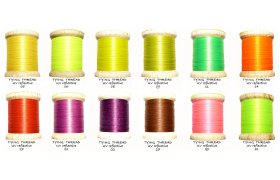 Tying Threads Set Tommi-Fly UV Reflective 12 Colors Tying Threads Set Tommi-Fly UV Reflective 12 Colors
